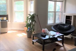640 W Roscoe St, Chicago, IL 60613 - Photo 3