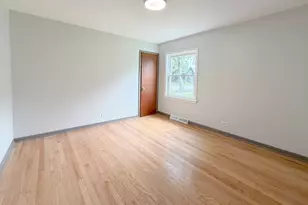10122 S Wallace St, Chicago, IL 60628 - Photo 9