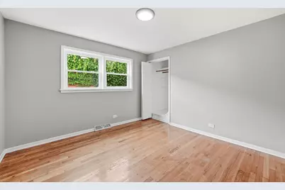 9700 S Torrence Avenue, Chicago, IL 60617 - Photo 15