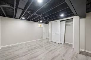9700 S Torrence Ave, Chicago, IL 60617 - Photo 21