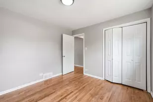 9700 S Torrence Ave, Chicago, IL 60617 - Photo 9