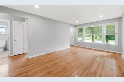 9700 S Torrence Avenue, Chicago, IL 60617 - Photo 3