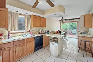 3153 W 85th St, Chicago, IL 60652 - Photo 5