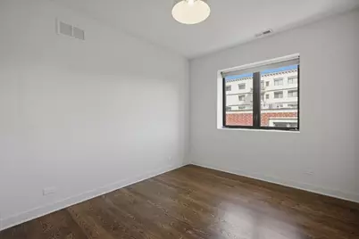 650 N Green Street #4, Chicago, IL 60642 - Photo 17