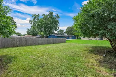 [Address not provided], Waukegan, IL 60087 - Photo 33