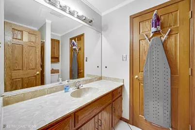 3207 Longford Drive, Joliet, IL 60431 - Photo 5
