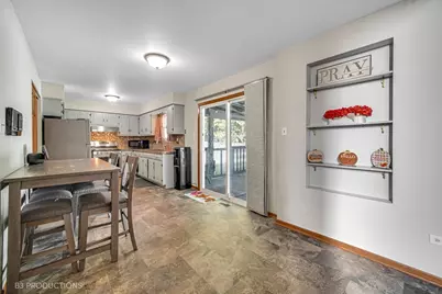 3207 Longford Drive, Joliet, IL 60431 - Photo 9