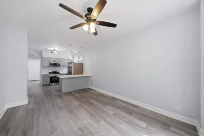 4239 N Albany Avenue, Chicago, IL 60618 - Photo 3
