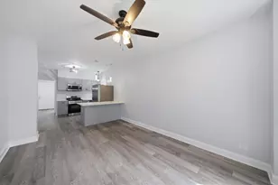4239 N Albany Ave, Chicago, IL 60618 - Photo 3