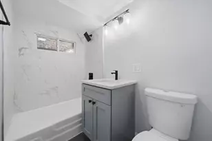4239 N Albany Ave, Chicago, IL 60618 - Photo 7
