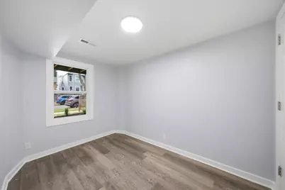 4239 N Albany Avenue, Chicago, IL 60618 - Photo 17
