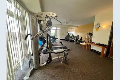 9355 W Irving Park Road #509, Schiller Park, IL 60176 - Photo 15
