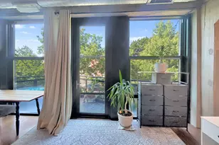 1151 W 14th Pl, Chicago, IL 60608 - Photo 31