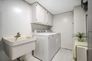 105 E Laurel Ave, Lake Forest, IL 60045 - Photo 23