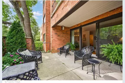105 E Laurel Avenue #103, Lake Forest, IL 60045 - Photo 11