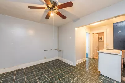 224 S Lincoln Avenue, Waukegan, IL 60085 - Photo 21