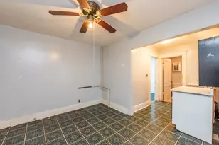 224 S Lincoln Ave, Waukegan, IL 60085 - Photo 21