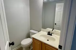 2222 Daybreak Dr, Aurora, IL 60503 - Photo 19