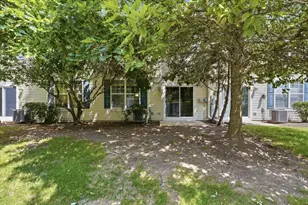 725 S Jade Ln, Round Lake, IL 60073 - Photo 19