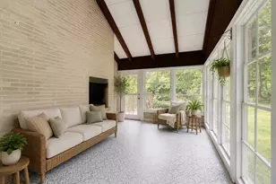 2288 S Westwood Ln, Palatine, IL 60067 - Photo 13