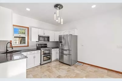 610 McClure Avenue, Elgin, IL 60123 - Photo 13