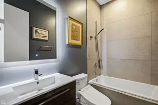 4858 N Kenmore Ave, Chicago, IL 60640 - Photo 23