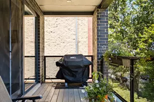 4858 N Kenmore Ave, Chicago, IL 60640 - Photo 9