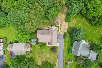 230 Deer Run, Crystal Lake, IL 60012 - Photo 35