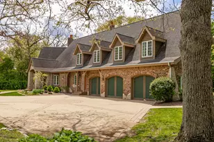 7S460 Donwood Dr, Naperville, IL 60540 - Photo 55