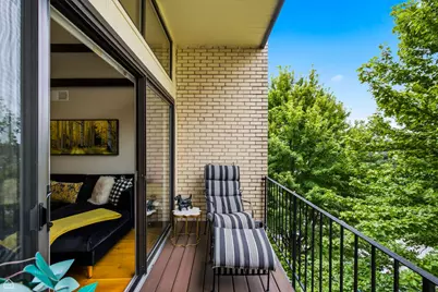 7200 N Ridge Boulevard #4G, Chicago, IL 60645 - Photo 9