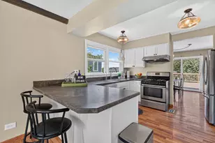 1334 Allison Ln, Schaumburg, IL 60194 - Photo 5