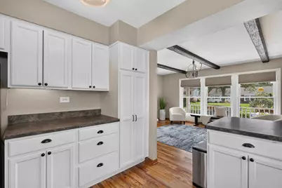 1334 Allison Lane, Schaumburg, IL 60194 - Photo 7