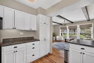 1334 Allison Ln, Schaumburg, IL 60194 - Photo 7