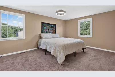1334 Allison Lane, Schaumburg, IL 60194 - Photo 15