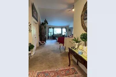 7055 Nathan Lane, Carpentersville, IL 60110 - Photo 3