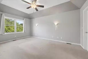 41W610 Silvana Dr, Elgin, IL 60124 - Photo 21