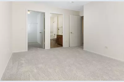 1309 Silverstone Drive #1309, Carpentersville, IL 60110 - Photo 7