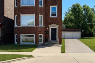 7961 S Essex Ave, Chicago, IL 60617 - Photo 1