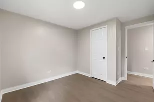 1139 W Barry Ln, Sauk Village, IL 60411 - Photo 19