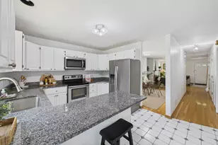 31 N Madison Ave, La Grange, IL 60525 - Photo 9
