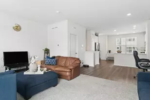 2237 Glacier St, Mundelein, IL 60060 - Photo 11