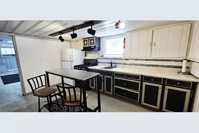 1622 N Keating Avenue, Chicago, IL 60639 - Photo 11