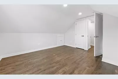 4903 N Moody Avenue, Chicago, IL 60630 - Photo 31