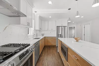 4903 N Moody Avenue, Chicago, IL 60630 - Photo 13