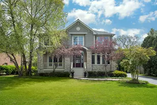 1229 Fairfield Rd, Glencoe, IL 60022 - Photo 1