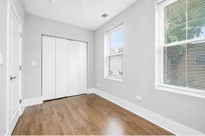 1901 W 21st Place #2R, Chicago, IL 60608 - Photo 7