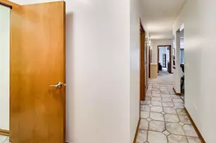750 Pearson St, Des Plaines, IL 60016 - Photo 7