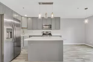 1314 Orleans Dr, Mundelein, IL 60060 - Photo 11