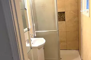 1240 W Farwell Ave, Chicago, IL 60626 - Photo 3