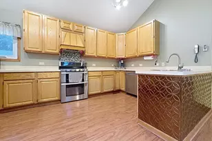 1120 Cherry St, Lake in the Hills, IL 60156 - Photo 9